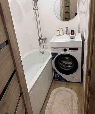 Продаж Квартира 2-кімнатна, 1/5 поверх на вул. Перемоги Житомир