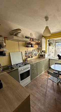 Продаж Квартира 4-кімнатна, 4/4 поверх на вул. Бельведерська Ивано-Франковск