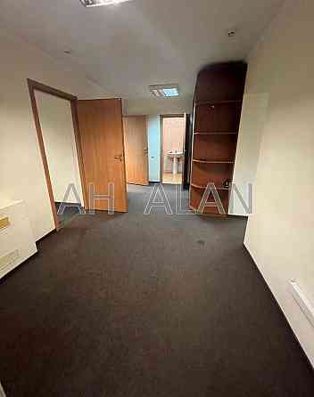 Оренда Будинок 3-кімнатний на Січових Стрільців вул., 59А Київ