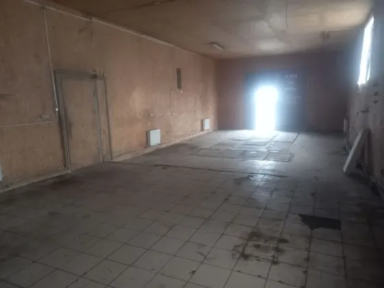For rent Warehouse / Hangar area 100 sq.m  Dnipro Пр Богдана Хмельницького Dnipro