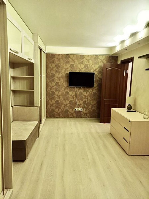 Продаж Квартира 1-кімнатна, 8/9 поверх на Тичини, 26А Киев - изображение 2