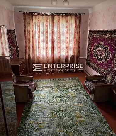 Продаж Квартира 2-кімнатна, 5/5 поверх на вул. Чорних Запорожців Київ