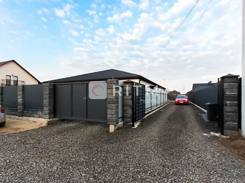 Продажа 1-этажный   83 кв.м 3 комн. на Чорновола вулиця 13  - изображение 1