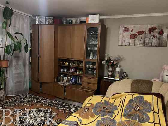 Продаж Квартира 1-кімнатна, 1/4 поверх на Рокині Наукова Рокини