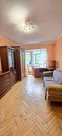 Оренда Квартира 2-кімнатна, 3/5 поверх на Академіка Шалімова вул. (Героїв Севастополя), 1 Kiev