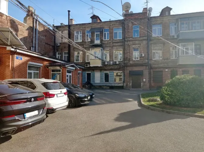 Продам просторную 2-к квартиру возле парка Глобы, пр. Яворницкого 101В, Центр Днепр - изображение 8