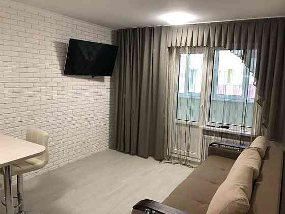 Оренда Квартира 1-кімнатна, 21/25 поверх на Академіка Глушкова, 9Є Kiev