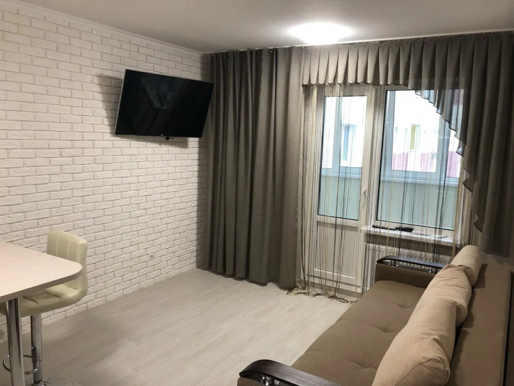 Оренда Квартира 1-кімнатна, 21/25 поверх на Академіка Глушкова, 9Є Київ - фото 1