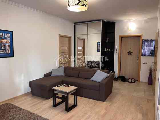 Продаж Квартира 1-кімнатна, 2/12 поверх на вул. Підлісна Kharkiv