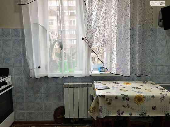 Продаж Квартира 1-кімнатна, 3/9 поверх на Милославская вул., д. 23А Київ