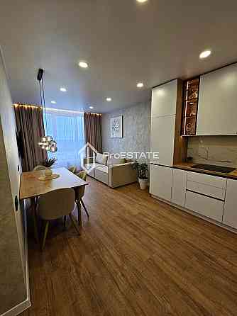 Продаж Квартира 1-кімнатна, 17/20 поверх на вул. Олександра Олеся Kiev