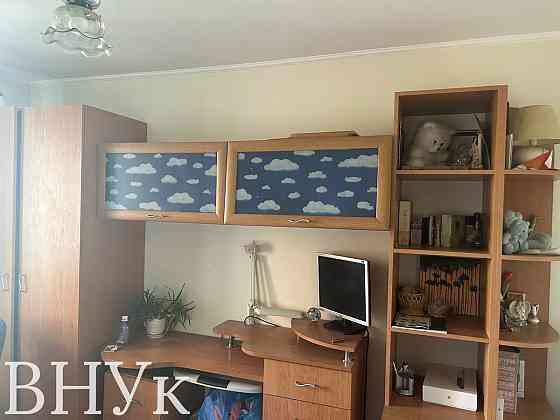 Продаж Квартира 5-кімнатна, 9/15 поверх на вул. Зубрівська Львів