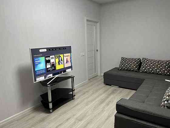 Продаж Квартира 2-кімнатна, 6/25 поверх на Ясинуватський вул., д. 10 Kiev