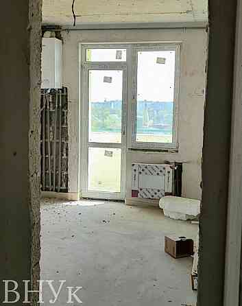 Продаж Квартира 3-кімнатна, 10/10 поверх на вул. Зелена L'viv