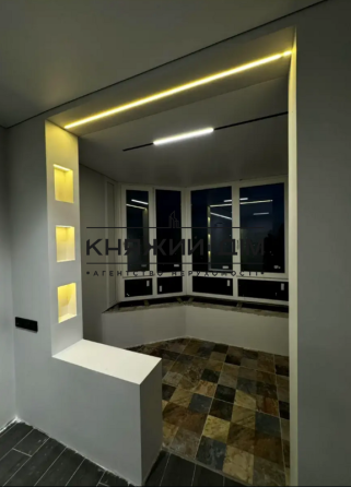 Продаж Квартира 1-кімнатна, 20/20 поверх на Пчелки Елены ул. Киев