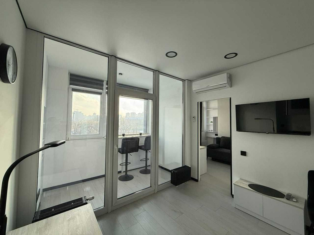 Продаж Квартира 2-кімнатна, 6/36 поверх на Берестейський вул., д. 11 Киев - изображение 2