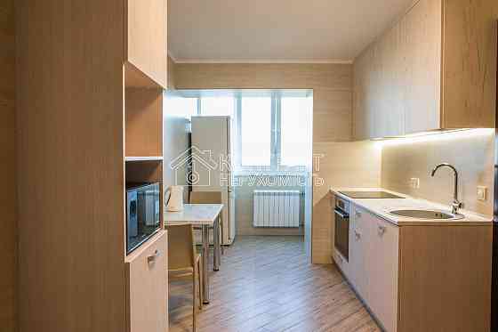 Оренда Квартира 2-кімнатна, 7/12 поверх на вул. Перемоги Kharkiv