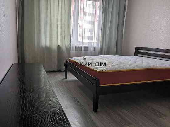 Оренда Квартира 1-кімнатна, 18/25 поверх на Ващенко ул. Киев