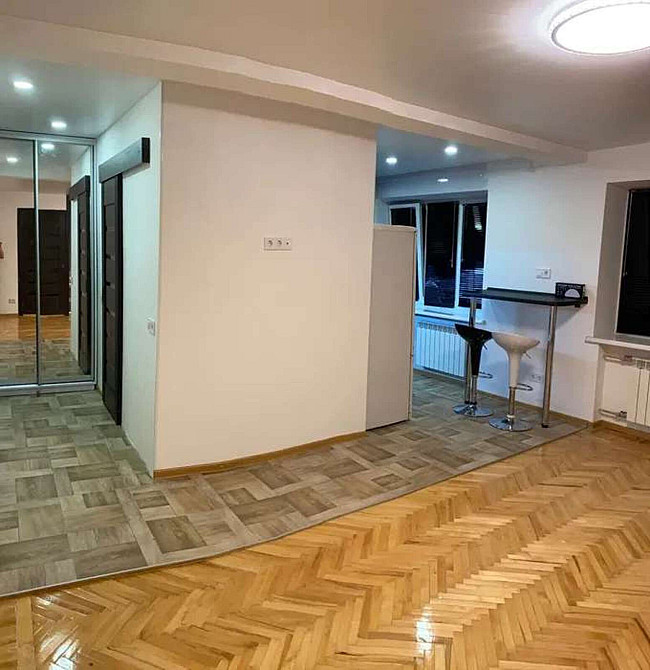 Оренда Квартира 2-кімнатна, 5/9 поверх на ул. Новодарницкая, 27 Київ - фото 2