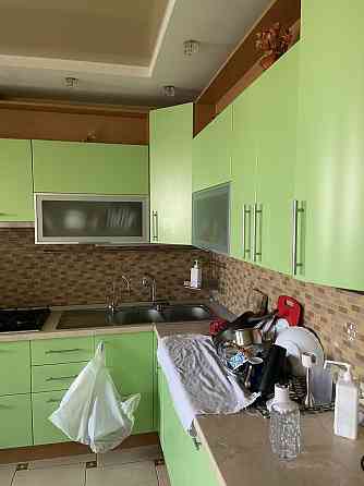 Просторная 3-комнатгая квартира на Черемушках. Одесса