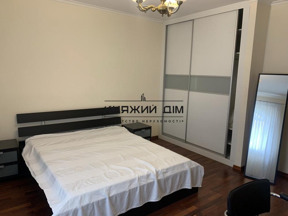 Шикарний Таунхаус у закритому котеджному містечку Holiday, Конча-Заспа. Код № 133394 Козин (МИРОНІВСЬКИЙ район) - фото 15