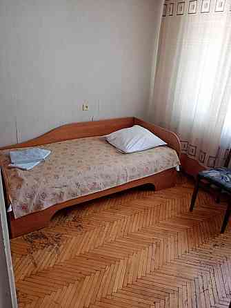 Оренда Квартира 1-кімнатна, 8/9 поверх на Довженко, 16 Kiev