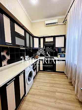 Оренда Квартира 2-кімнатна, 3/6 поверх на вул. Саксаганского Київ