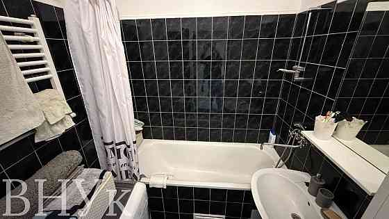 Продаж Квартира 2-кімнатна, 1/5 поверх на Котляревського Ужгород