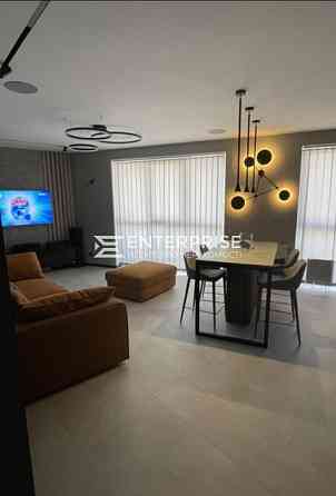 Продаж Квартира 2-кімнатна, 20/22 поверх на вул. Липковського Київ