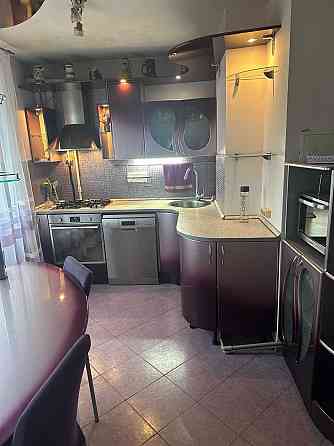 Продаж Квартира 3-кімнатна, 4/9 поверх на Героїв Дніпра вул., д. 32 Київ