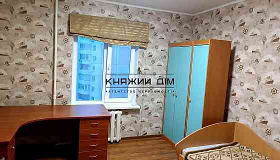 Оренда Квартира 3-кімнатна, 11/16 поверх на Вишняковская ул. Киев