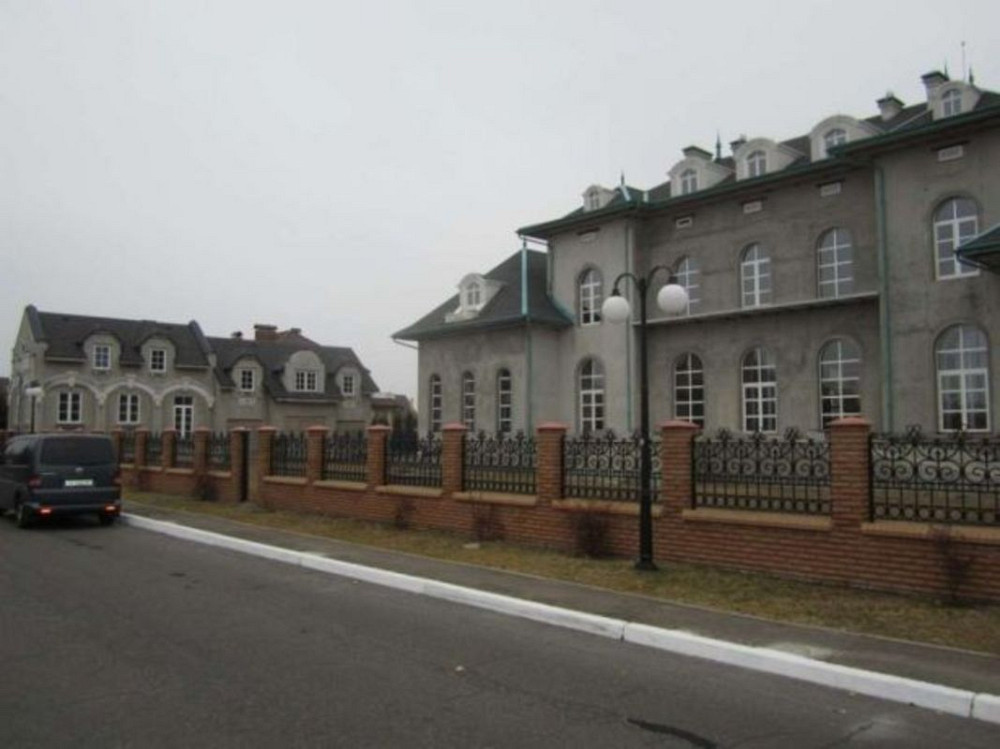 Продаж 3-поверховий Будинок з ділянкою 73 сот 4368 кв.м  на Набережная Вишеньки - фото 3