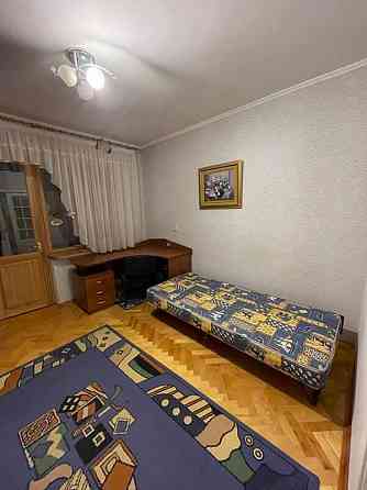 Оренда Квартира 2-кімнатна, 5/16 поверх на ул. Вишняковская, 6а Kiev