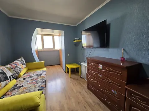 Оренда 3к Квартира 60 кв.м Космонавтів вулиця 104А Миколаїв - фото 1