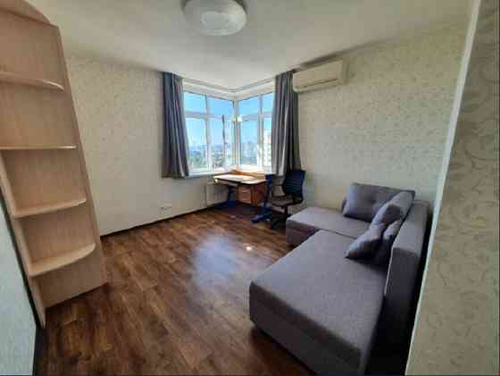 Оренда Квартира 2-кімнатна, 20/21 поверх на улица Чавдар Елизаветы, д.24 Київ