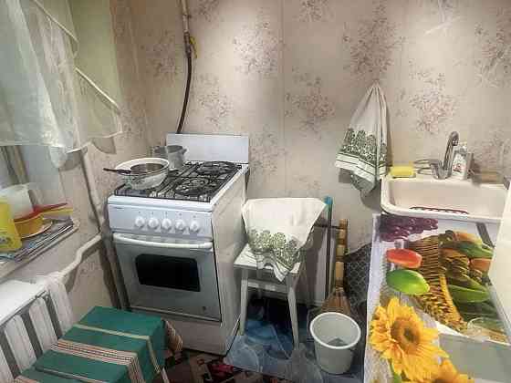 Оренда Квартира 1-кімнатна, 1/9 поверх на Раїси Окіпної, 5 Kiev