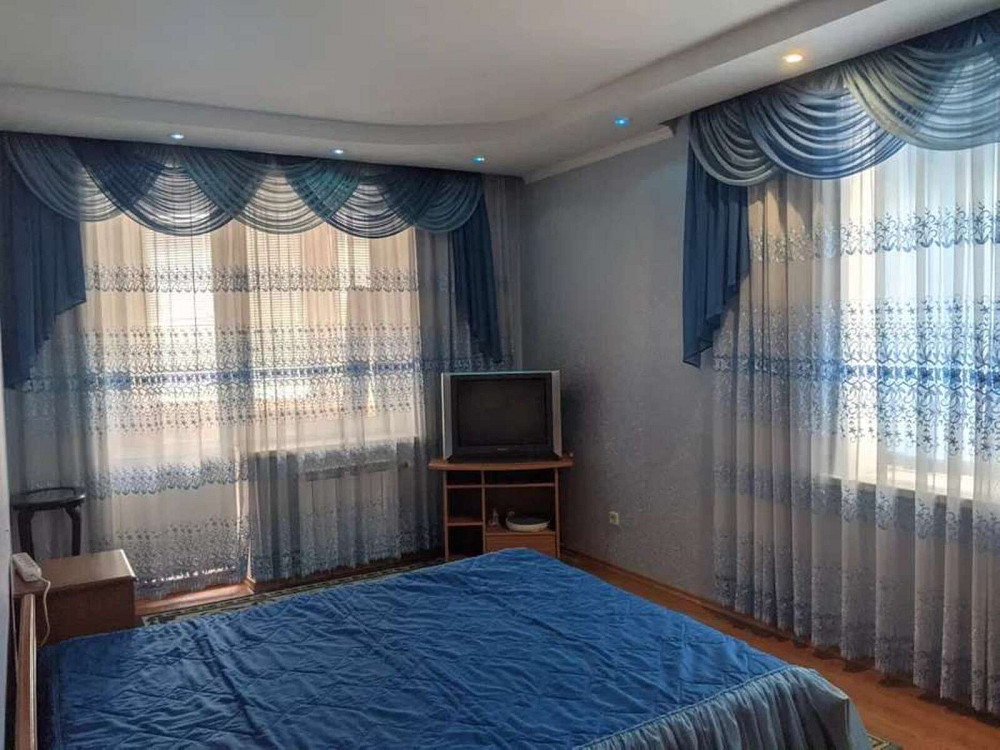 Оренда Квартира 2-кімнатна на ул. Михаила Драгоманова, 1а Київ - фото 1