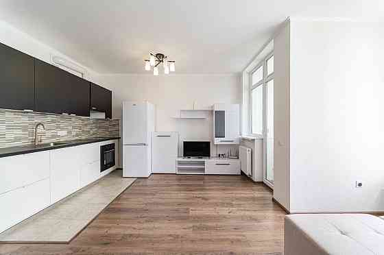 Продаж Квартира 1-кімнатна, 22/25 поверх на Пчілки Олени вул., д. 7 Київ