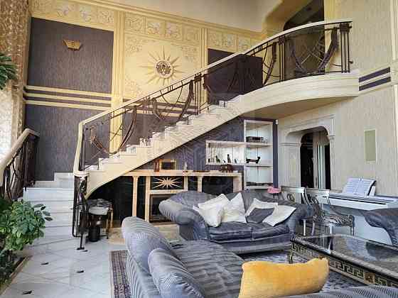 5 кімнатна, пр-т Володимира Івасюка 24, Оболонський р-н Kiev