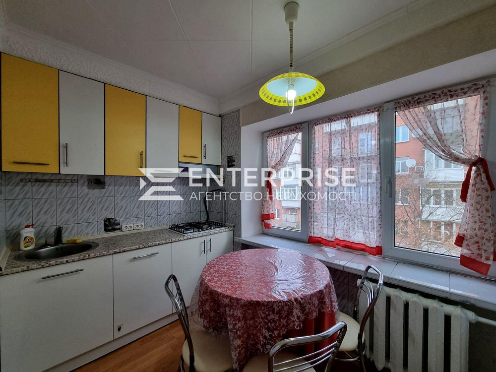 Продаж Квартира 2-кімнатна, 5/5 поверх на вул. Кирилло-Мефодиевская Киев - изображение 6