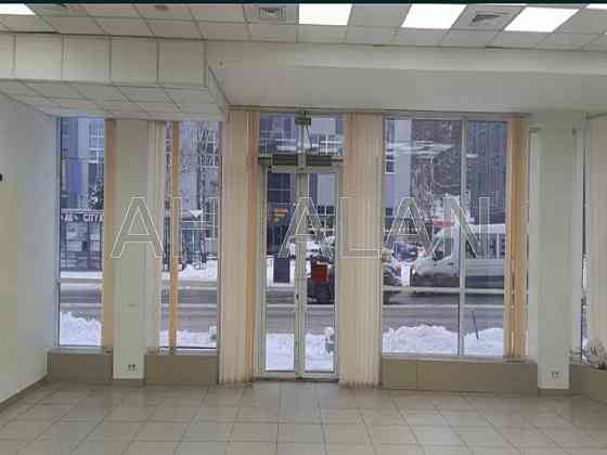 Оренда торгове приміщення на Нововокзальна вул., 2 приміщень - 2, поверх - 1/4 Київ