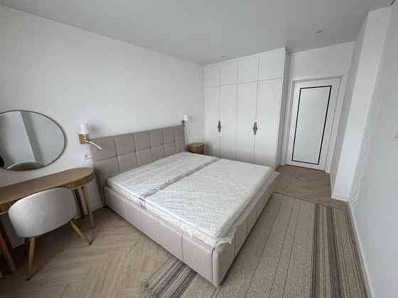 Продаж Квартира 2-кімнатна, 10/25 поверх на Князя Романа Мстиславича вул., д. 22 Київ