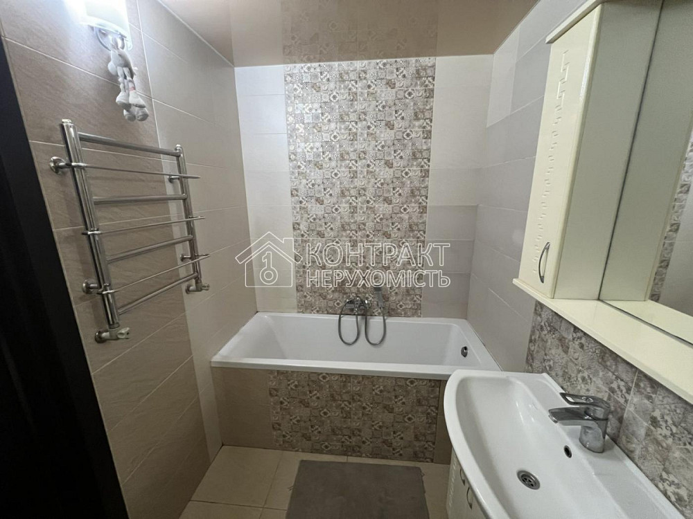 Продаж Квартира 3-кімнатна, 2/5 поверх на вул. Південна Ізюм - фото 13