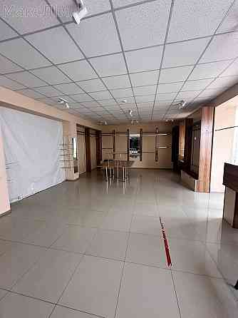 Оренда торгове приміщення на вул. Ринок поверх - 2/3 Чортків