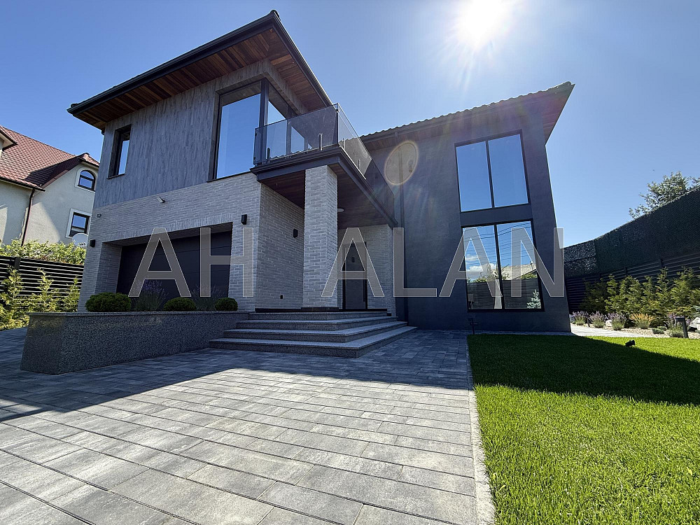 Продаж Будинок 5-кімнатний на Добрий Шлях вул., 1 Київ - фото 1