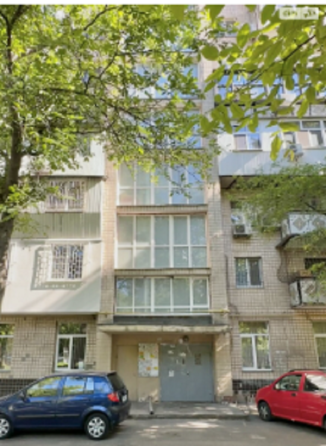 Продаж Квартира 4-кімнатна на ул. Посмитного, 33 Odessa