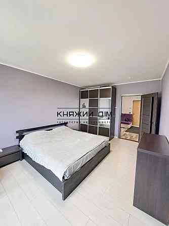 Продаж 2 кімнатна квартира м. Деміївська КОД  21146908 Київ