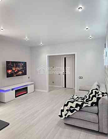 Продаж Квартира 3-кімнатна, 11/14 поверх на вул. Героїв Харкова Харьков