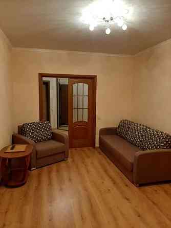 Оренда Квартира 1-кімнатна, 17/25 поверх на пр. Николая Бажана, 1 Київ