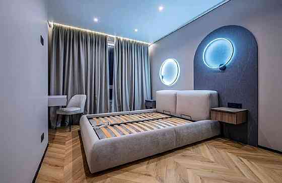 Продаж Квартира 3-кімнатна, 7/25 поверх на Ужгородський вул., д. 1 Київ